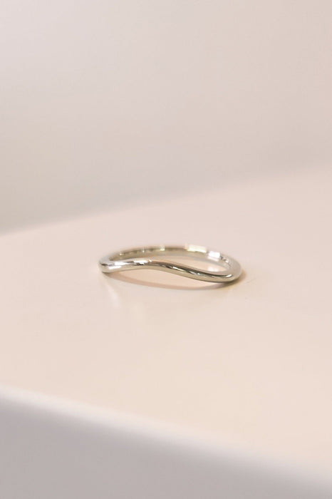 Classic Curved Band