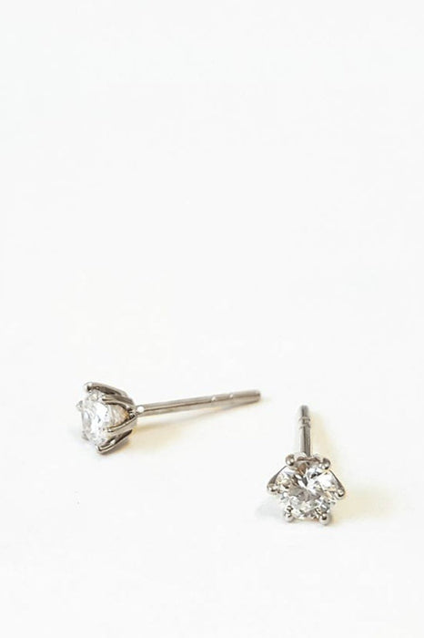 Classic Diamond Stud Earrings