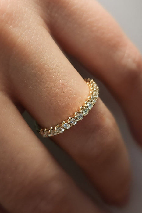 Classic Diamonds Wedding Band