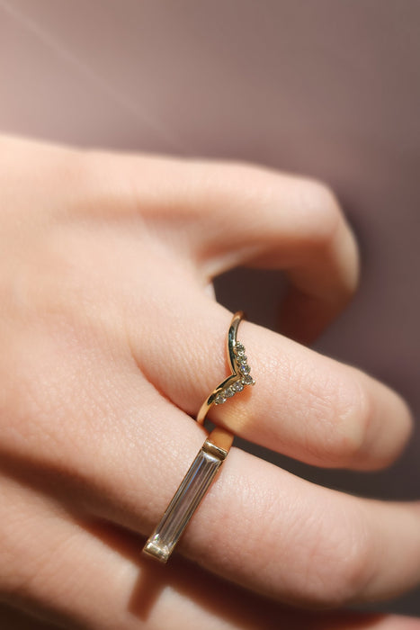 Wishbone x Diamonds Ring