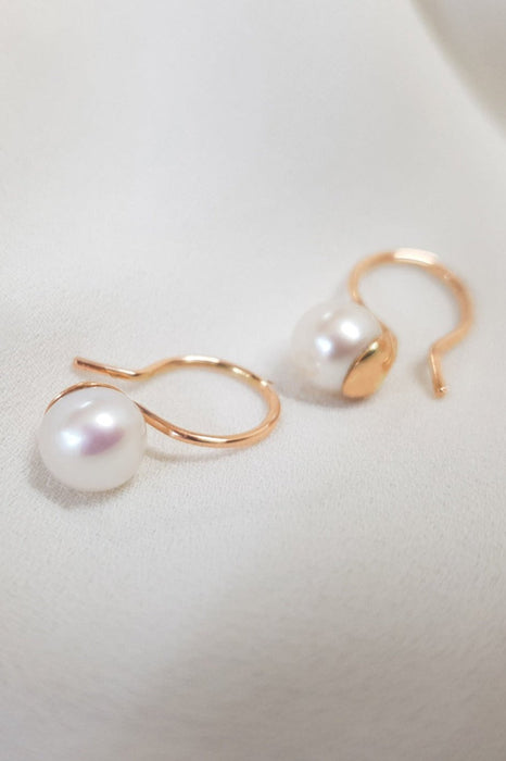 Scoop Pearl Earrings