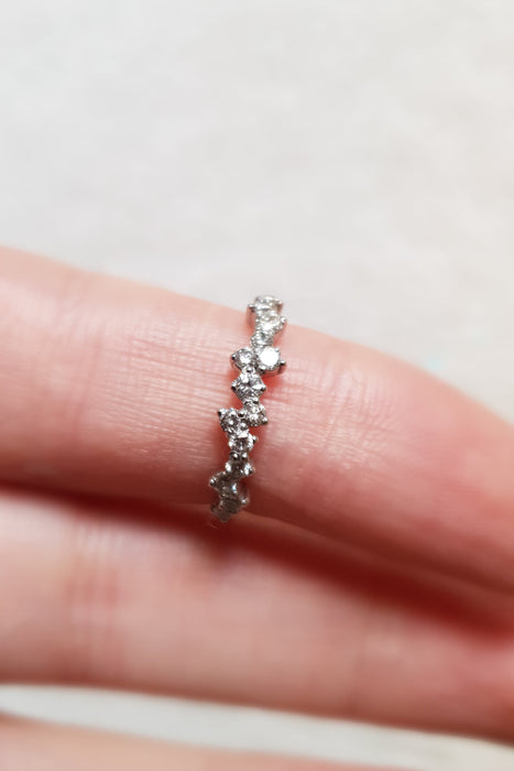 Scattered White Diamonds Ring